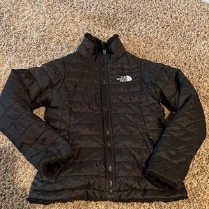 The North Face- girls small black reversible jacket (EUC)